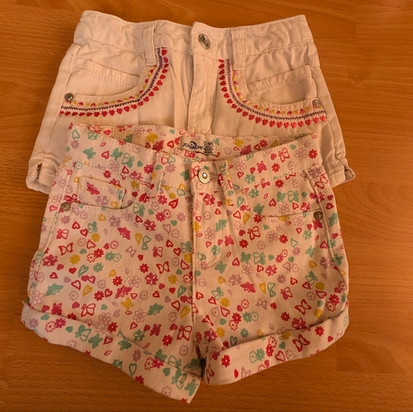 Floral Print Kids Shorts - Picture 1 of 5